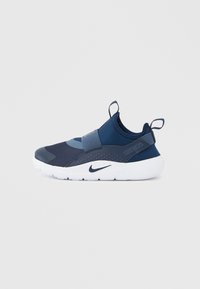 Δεν επιλέχθηκε, midnight navy/blue void/black