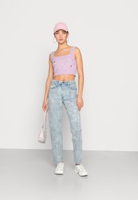 Levi's® Made & Crafted THE COLUMN - Calças de ganga de perna direita - blue denim