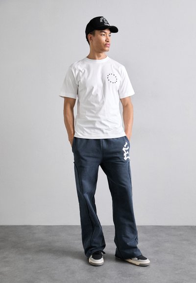 Études EUROPA BACK - Potiskana majica - white