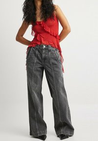 NA-KD Vaqueros boyfriend - grey