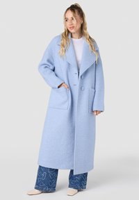 Laurella Klassisk kappa / rock - light blue