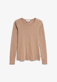 Unselected, cinnamon dust