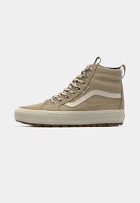 Unselected, tan/white