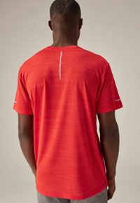 Next - T-shirt basic