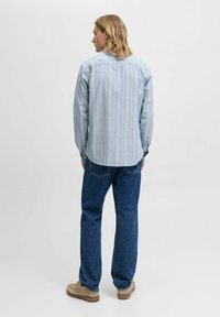Jack & Jones PREMIUM JPRBLUBROOK OXFORD  NOOS - Camisa - goblin blue