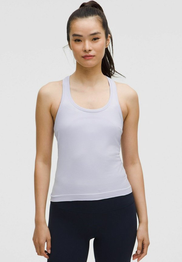 SWIFTLY TECH RACERBACK  2.0 - Top - Lavender Frost