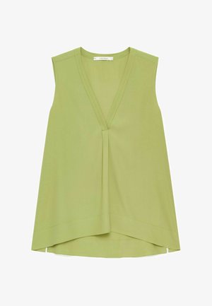 Blouse sans manches vert clair avec encolure en V, pli frontal et ourlet légèrement arrondi.