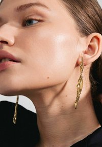 Pilgrim Korvakorut - gold plated