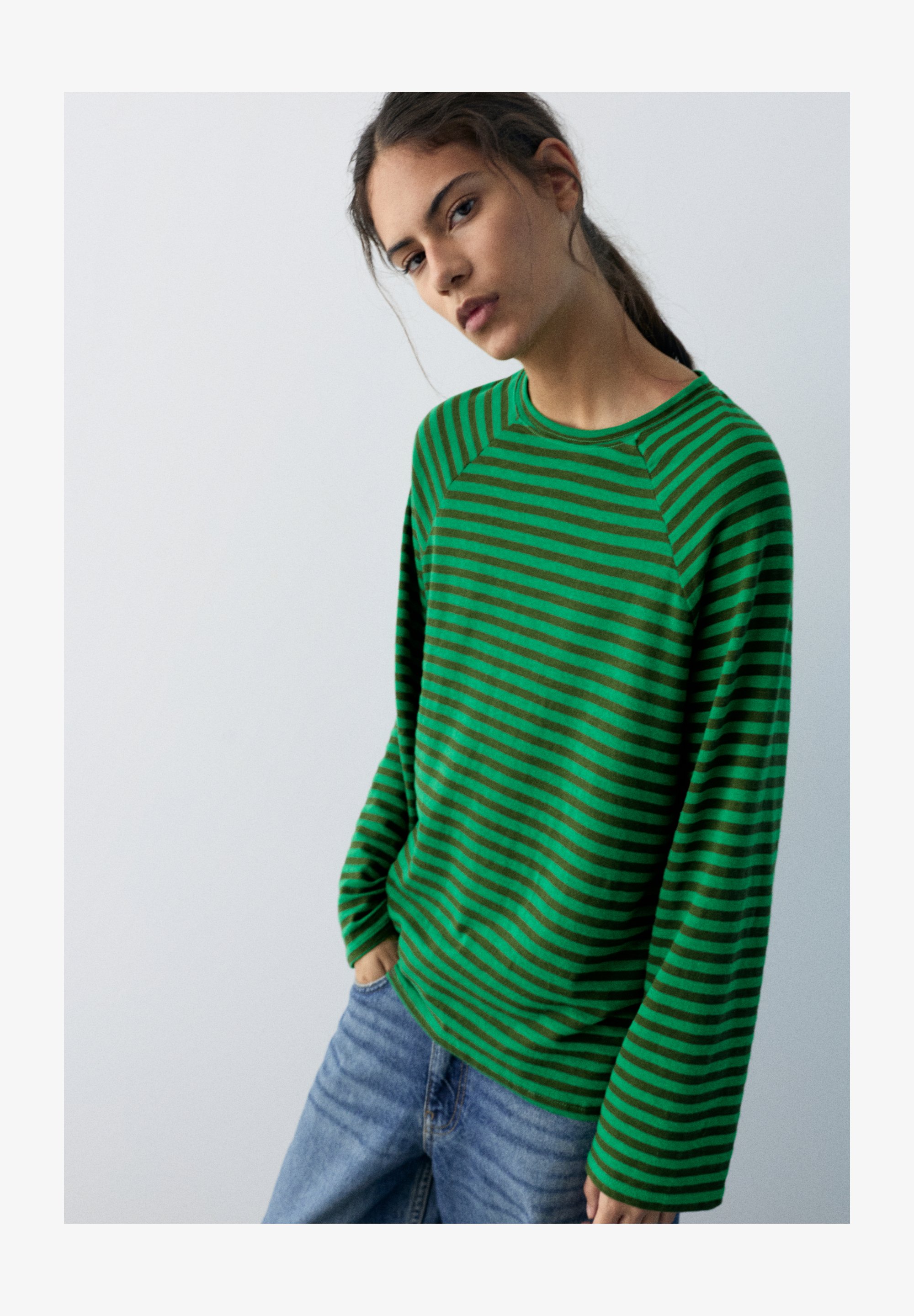 Top Donna Maniche Lunghe Scollo Quadrato - Maglia Slim Fit A Coste Verde - Taglie S
