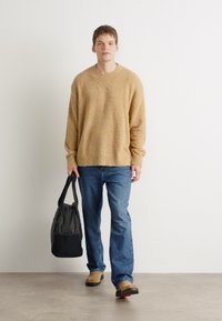 HUGO SANOU - Pulover - medium beige