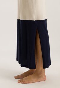 Hanro LAURA - Camicia da notte - antique white