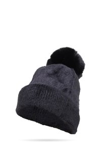 Berretto in finta pelliccia grigio scuro con corpo testurizzato, bordo a costine e un grande pompon nero in cima.