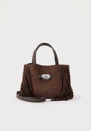 DKNY, BRYAR SATCHEL - Дамска чанта - brown