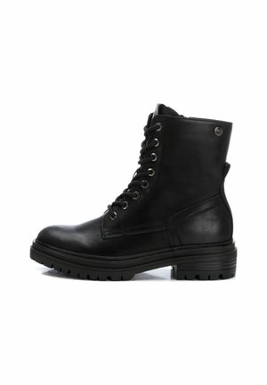 ANKLE BOOT - Botines con plataforma - black