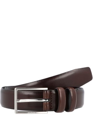 Dunkelbrauner Ledergürtel mit silberner rechteckiger Schnalle und zwei Lederschlaufen, aufgerollt auf weißem Hintergrund.