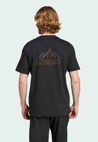 Adidas Terrex MOUNTAIN - Triko s potiskem - black