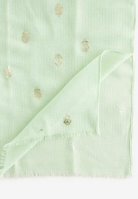 Thumbnail Image 6