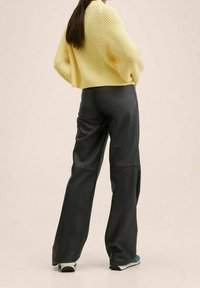 Mango Chaqueta de punto - light yellow