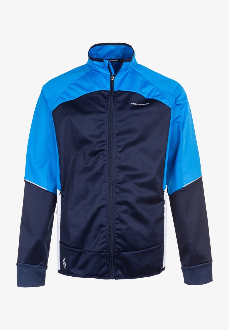 Blå og marineblå lynlåsjakke med høj krave, lavet af letvægtsstof. Har mesh-struktur, hvide detaljer og et logo på brystet.