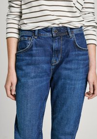 Pepe Jeans Jeansy Relaxed Fit