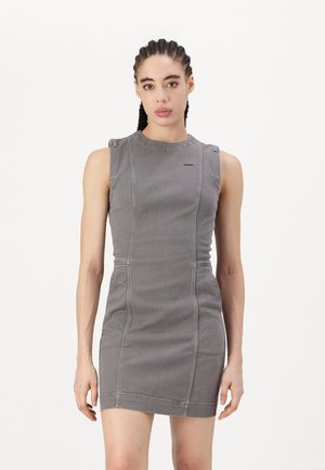 SHIFT DRESS - Robe en jean - granite