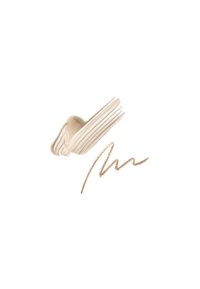 Échantillon de crème beige avec une texture superposée, accompagné d'une signature manuscrite dorée. Finition lisse sur fond blanc.