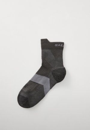 X ULTRA CREW UNISEX - Sports socks - turbulence/quarry