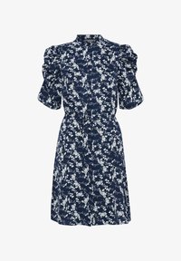 Selezionato, total eclipse white flower