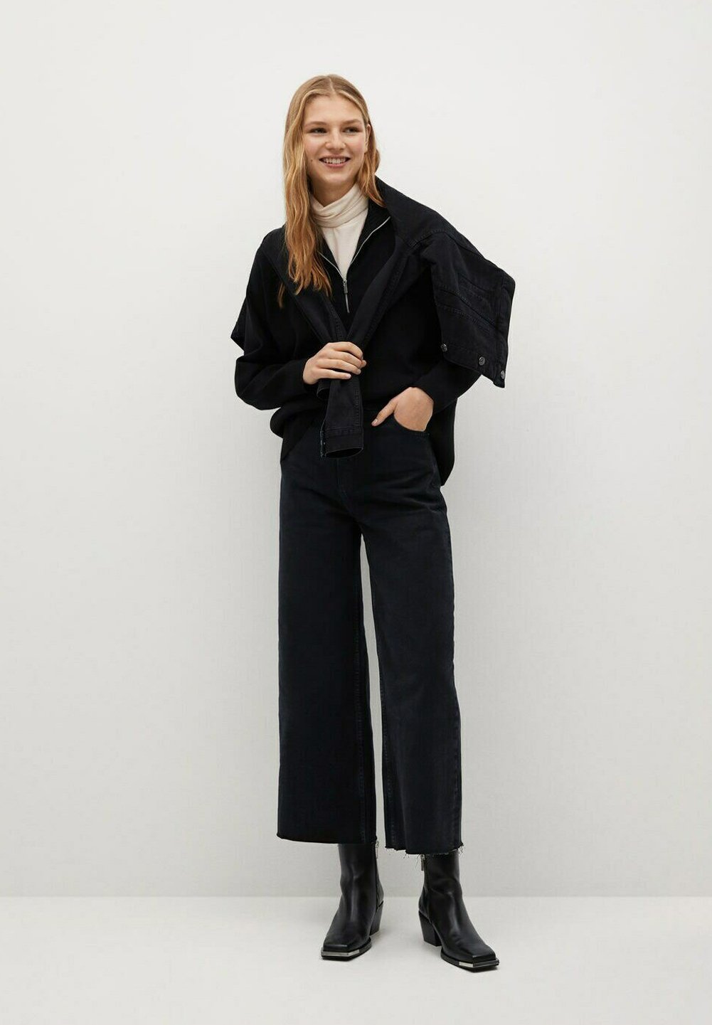 Mango CAROLINE - Flared Jeans - black denim - Zalando.co.uk