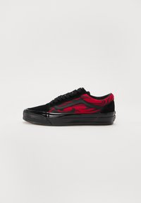 Unselected, black/red