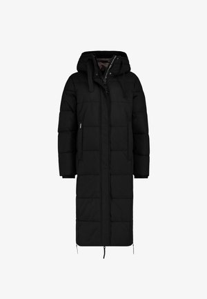 Lang zwart pufferjack met een capuchon, voorzien van een ritssluiting, zijzakken, een horizontaal gestikte patroon en verstelbare trekkoorden aan de onderkant.