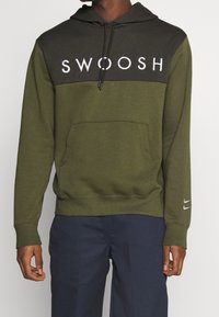 Nike Sportswear Luvtröja - olive