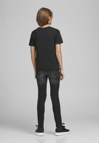 Jack & Jones Junior JJECORP LOGO TEE O-NECK - Marškinėliai su spaudiniu - black