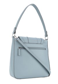 Ljusblå handväska gjord av texturerat material. Har en lång justerbar rem, dekorativ sömnad och en dragkedjeficka på framsidan.