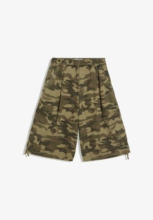 Bershka, BERMUDA CARGO- SHORTS - Short - khaki