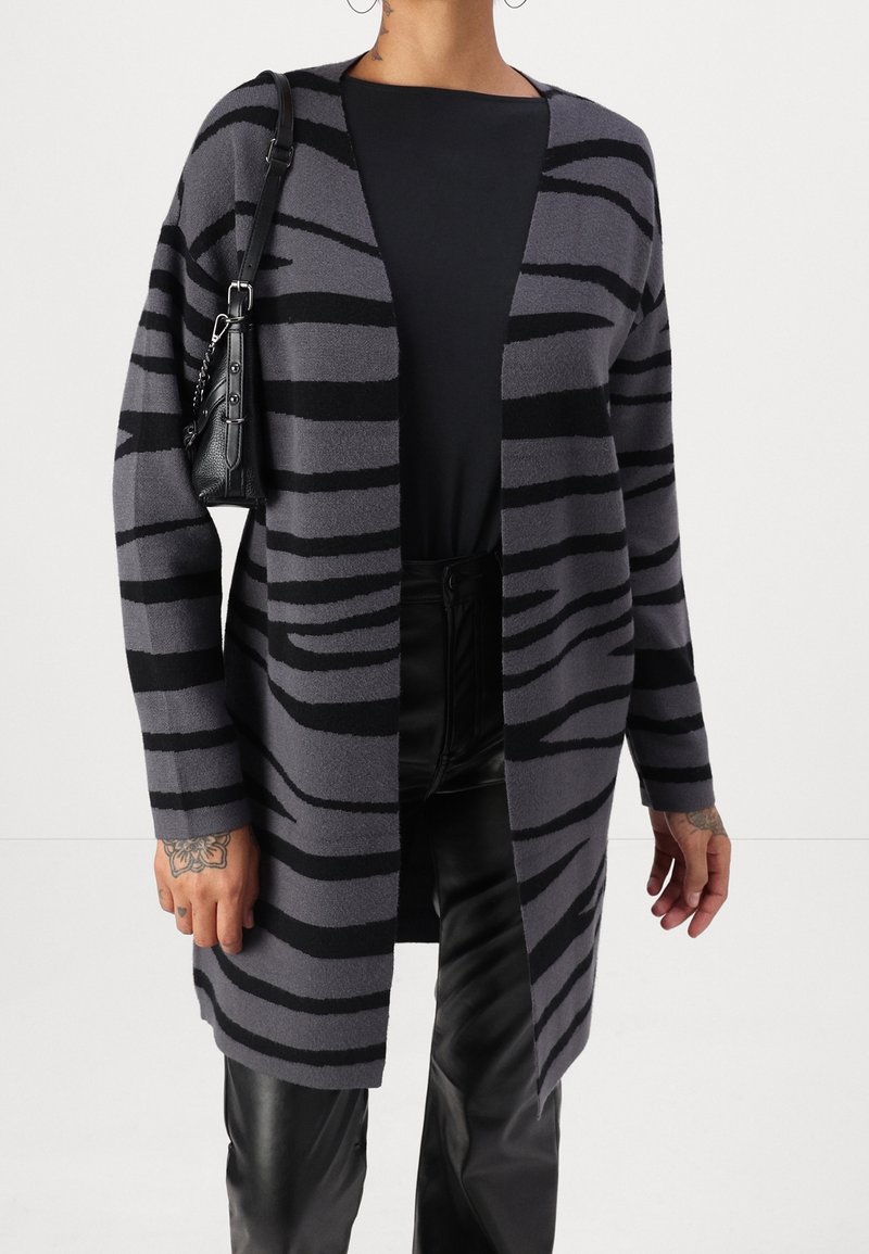 ONLY Tall Cardigan grey/grå (Pre-owned)