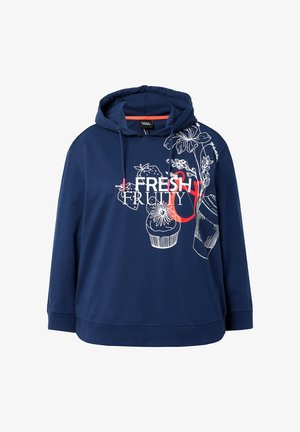 Felpa con cappuccio blu navy con disegni lineari floreali e di cupcake sul davanti e testo "FRESH & FRUITY" in bianco e rosso, dotata di cappuccio con coulisse regolabile.