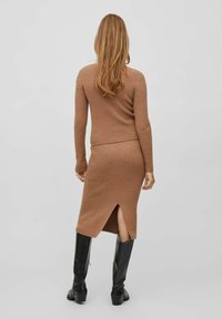 VILA Stickad tröja - brown