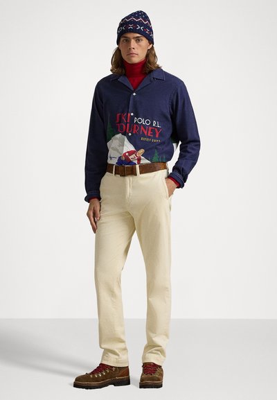 Polo Ralph Lauren CLASSIC FIT SKIER-PRINT CAMP SHIRT - Krekls - ski tourney poster art