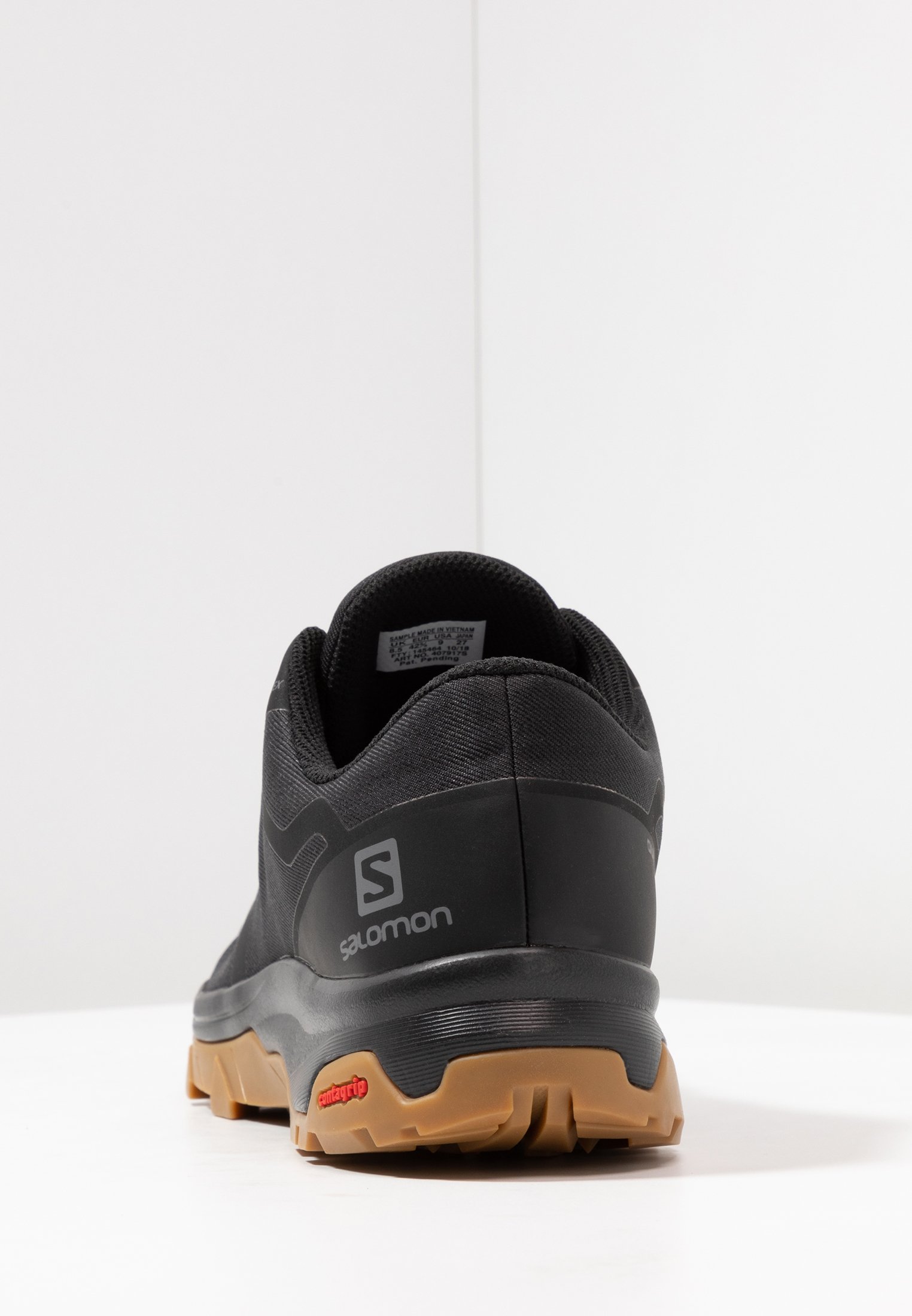 Salomon OUTBOUND GTX Fjellsko blacksvart Zalando.no Salomon OUTBOUND Fjellsko navy blazerwhite Zalando.no
