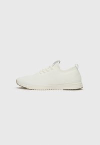 Unselected, white