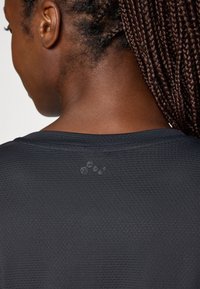 ONLY Play ONPJINTO ON TRAIN TEE - T-shirt basic - black