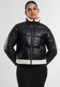 Urban Classics SHINY PUFFER - Veste d'hiver - black whitesand