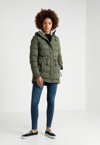 Ragwear ASHANI PUFFY - Ziemas mētelis - olive