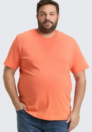 TOM TAILOR PLUS SIZE MIT LOGO-STICKEREI - T-Shirt basic - wild coral