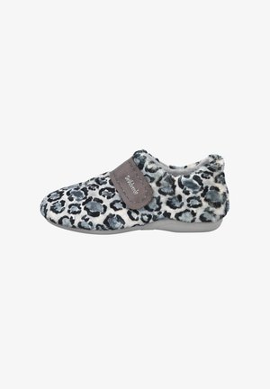 Zapatilla de felpa con estampado de leopardo y cinta de velcro gris, textura de suave piel, forma redondeada, suela ligera y tacón liso.