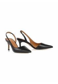 Czarne skórzane buty na obcasie typu slingback z ostro zakończonymi noskami i smukłym obcasem. Posiadają elegancki design z beżowym wnętrzem.
