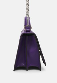 KARL LAGERFELD SIGNATURE - Ručna torba - deep purple