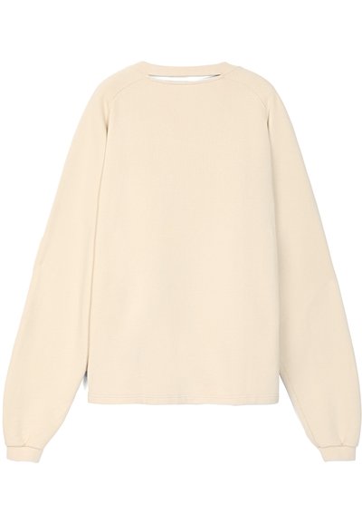 Beiger Pullover-Sweatshirt mit langen Raglanärmeln, rundem Ausschnitt und weicher Textur. Verfügt über einen geraden Saum und ein minimalistisches Design.