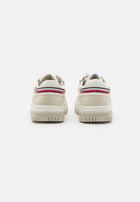 Tommy Hilfiger PAULENE UNISEX - Baskets basses - beige/off white